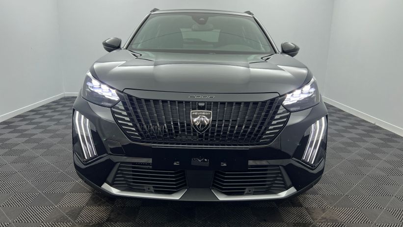 Aperçu du véhicule : Hybrid 145 e-DCS6 GT Noir Perla Nera avec 4420€ d'équipements inclus