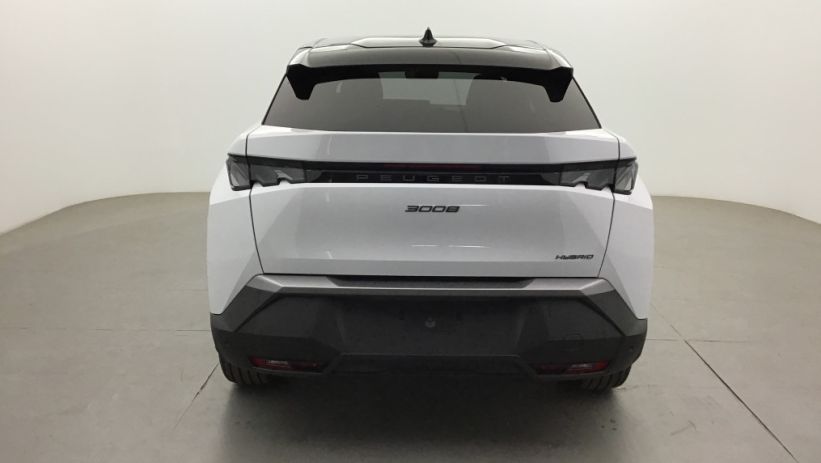 Aperçu du véhicule : 3008 Hybrid 145 e-DCS6 GT