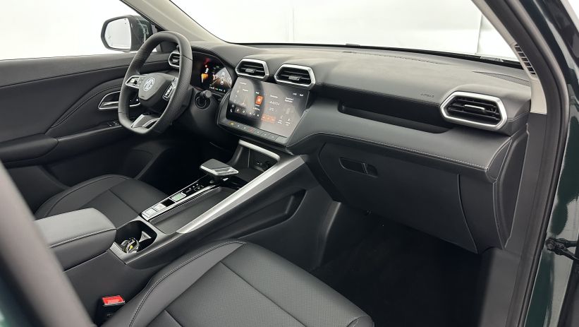 Aperçu du véhicule : 1.5L Hybrid+ 197ch Luxury