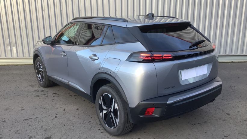 Aperçu du véhicule : 2008 100 S&S BVM6 Allure