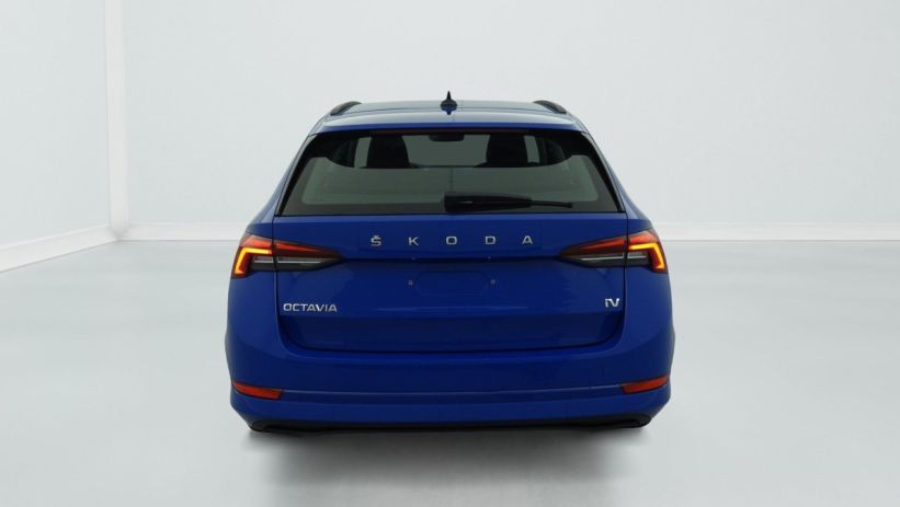 Aperçu du véhicule : 1.4 TSI PHEV iV 204 ch DSG6e Ambition