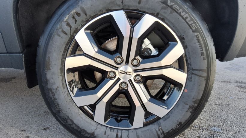 Aperçu du véhicule : BIGSTER Mild Hybrid 140 Expression