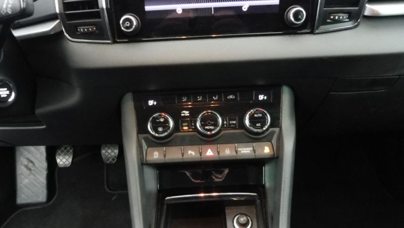 Aperçu du véhicule : 2.0 TDI 115CH SELECTION