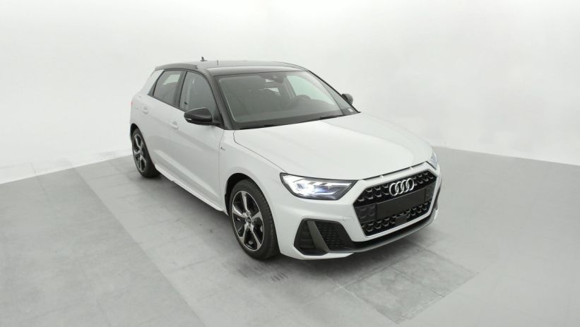 Aperçu du véhicule : 30 TFSI 116 CH S TRONIC 7 ADVANCED