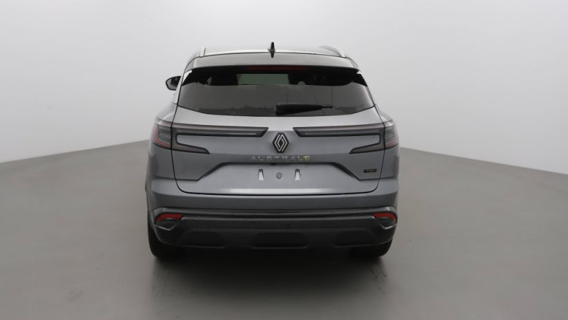 Aperçu du véhicule : 1.2 E-TECH FULL HYBRID 200CH ICONIC- 24