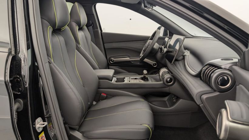 Aperçu du véhicule : 60 5 kWh 204 ch Design