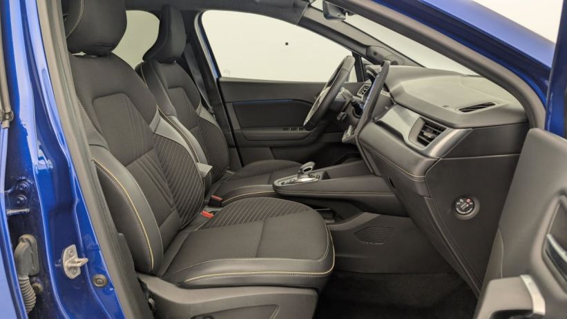 Aperçu du véhicule : E-Tech full hybrid 145 Iconic