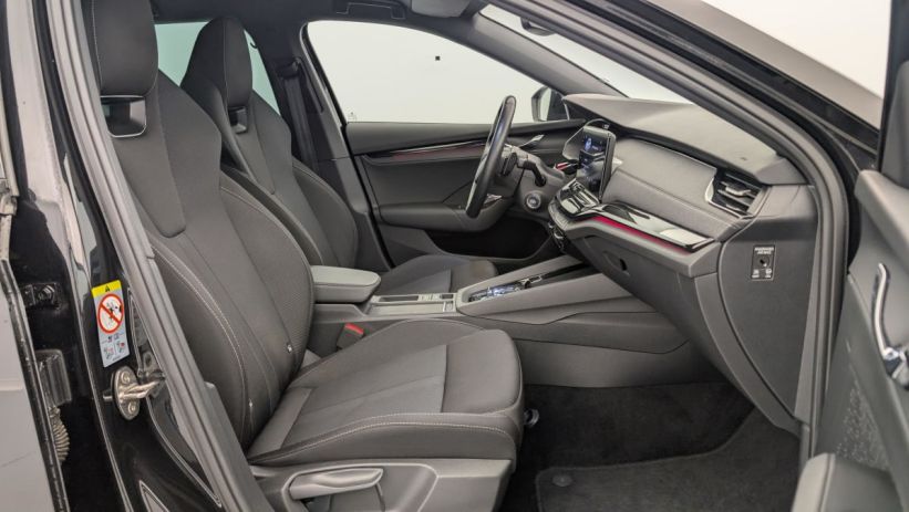 Aperçu du véhicule : 1.4 TSI PHEV iV 204 ch DSG6e Sportline