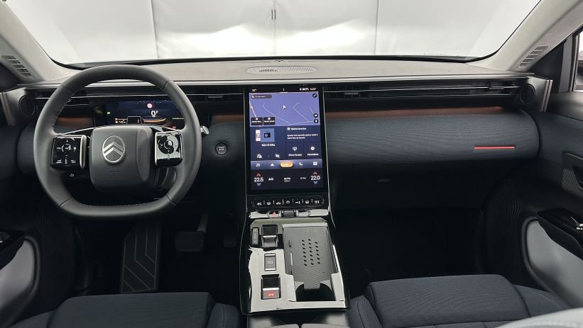 Aperçu du véhicule : 1.2 Hybrid 145ch Plus e-DCS6 