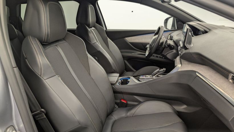 Aperçu du véhicule : PureTech 130ch S S EAT8 GT