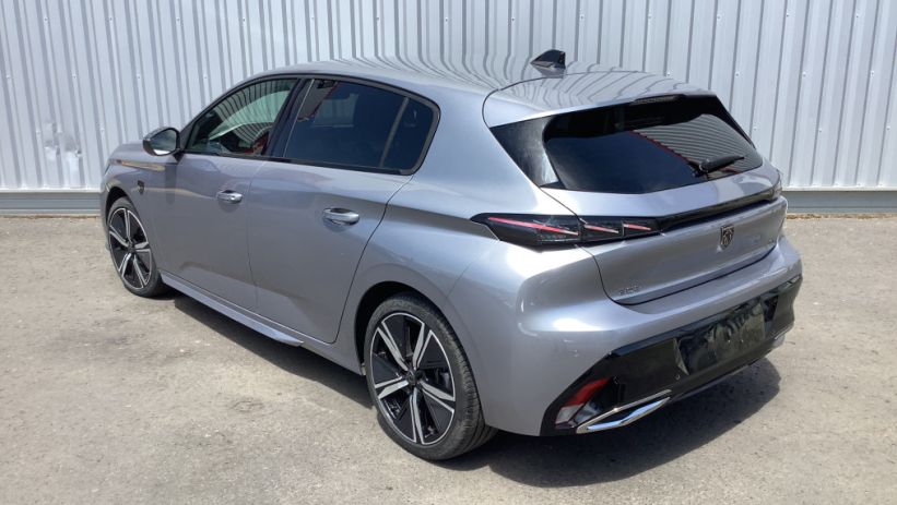 Aperçu du véhicule : 308 Hybrid 136 e-DCS6 GT