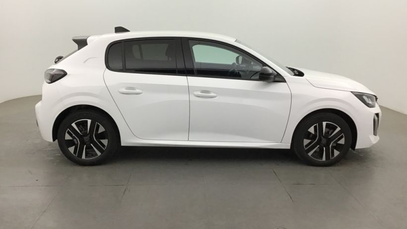 Aperçu du véhicule : 208 Hybrid 136 e-DCS6 Allure