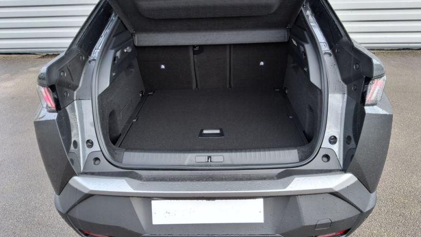 Aperçu du véhicule : 3008 Hybrid 145 e-DCS6 Allure