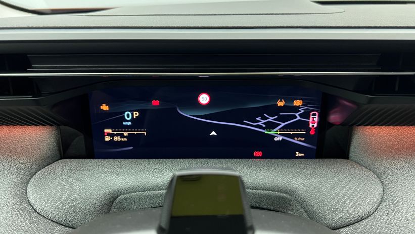 Aperçu du véhicule : Nouveau Hybrid 145 e-DCS6 Max Rouge Rubis avec 1600€ d'équipements inclus