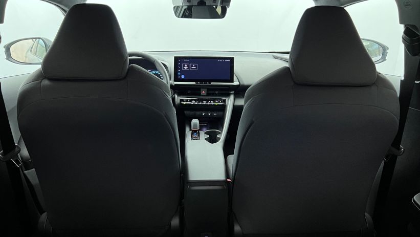 Aperçu du véhicule : Hybride 140 Design Gris Minéral - Toit Noir Onyx avec 2700€ d'équipements inclus
