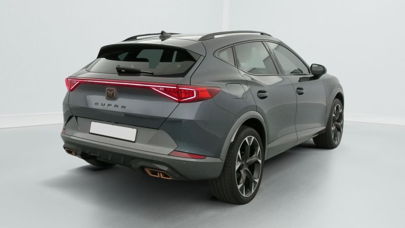 Aperçu du véhicule : 1.4 e-HYBRID 204 ch DSG6 Business Edition