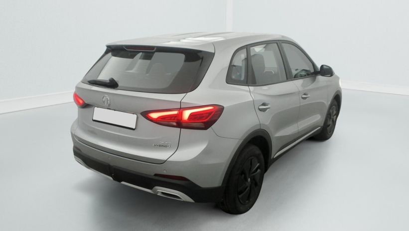 Aperçu du véhicule : 1.5 L Hybrid+ 197ch Standard