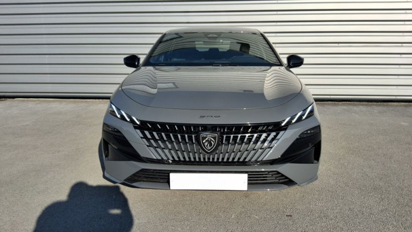 Aperçu du véhicule : 308 Hybrid 145 e-DCS6 GT