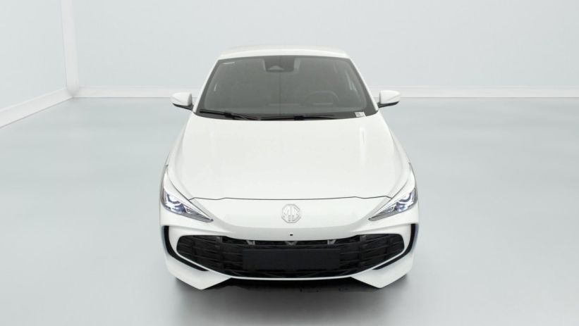 Aperçu du véhicule : 1.5 L Hybrid+ 195 ch Luxury