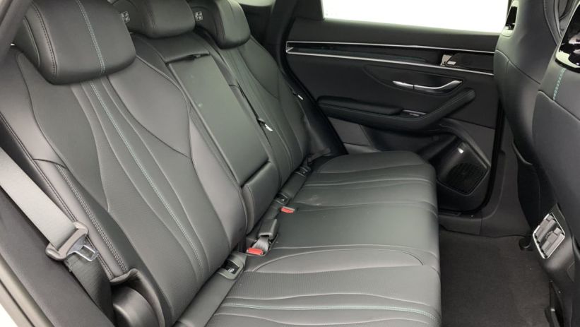 Aperçu du véhicule : 1.5l DM-i 218 ch PHEV Boost