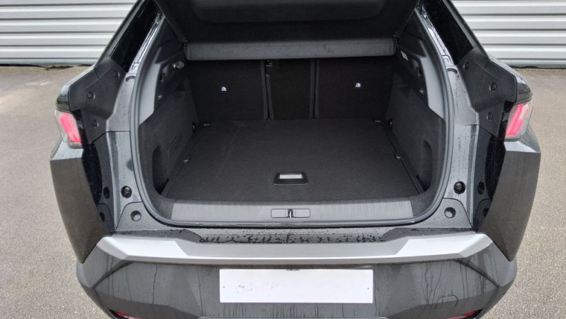 Aperçu du véhicule : 3008 Hybrid 145 e-DCS6 Allure