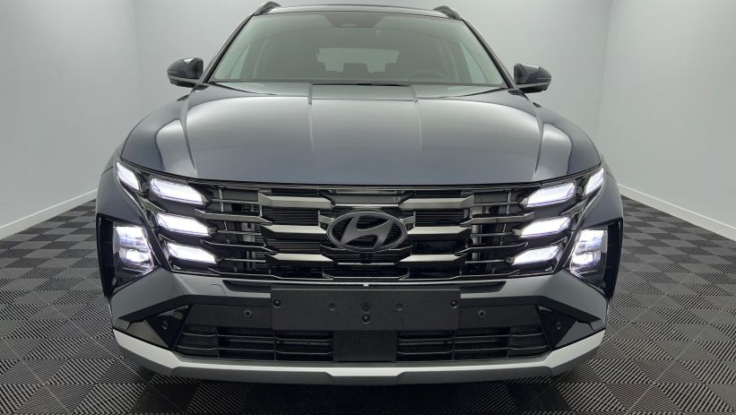 Aperçu du véhicule : 1.6 T-GDI 239 Hybrid BVA6 Executive Sailing Blue avec 1680€ d'équipements inclus