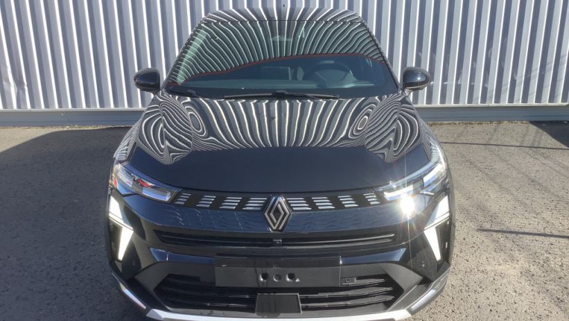 Aperçu du véhicule : SYMBIOZ E-Tech full hybrid 145 Iconic