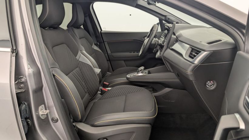 Aperçu du véhicule : E-Tech full hybrid 145 Iconic