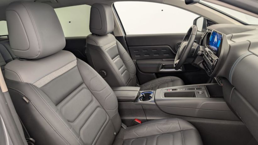 Aperçu du véhicule : HYBRIDE RECHARGEABLE 225 E-EAT8 SHINE PACK