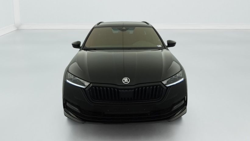 Aperçu du véhicule : 1.4 TSI PHEV iV 204 ch DSG6e Sportline