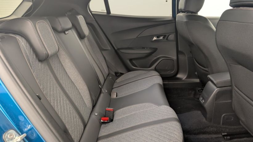 Aperçu du véhicule : Hybrid 145 e-DCS6 Allure