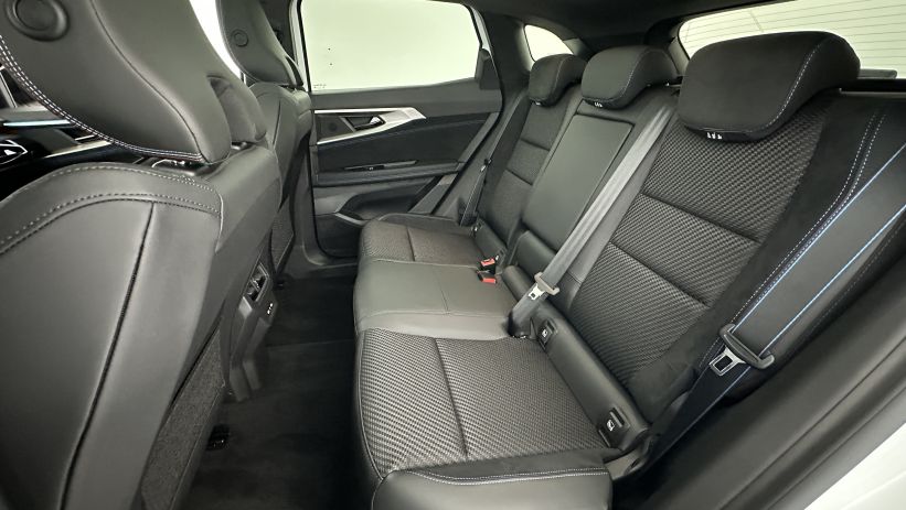 Aperçu du véhicule : E-Tech full hybrid 200ch Esprit Alpine