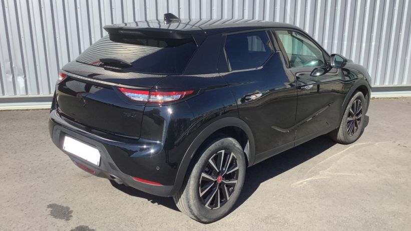 Aperçu du véhicule : DS 3 PureTech 100 BVM6 Performance Line