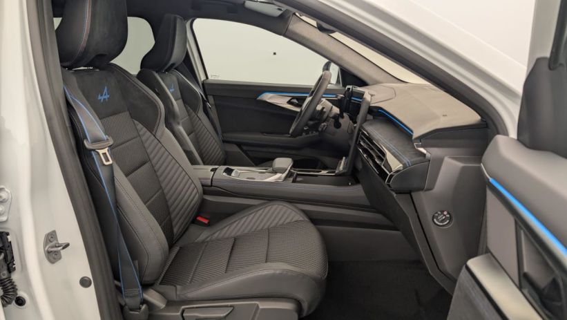 Aperçu du véhicule : FULL HYBRID E-TECH 200 CH 7PL ESPRIT ALPINE