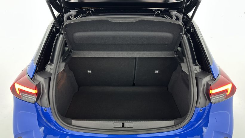 Aperçu du véhicule : 1.2 Turbo 100ch GS BVA8