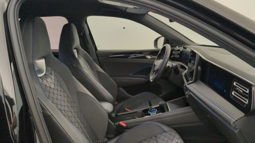 Aperçu du véhicule : 2.0 TDI 150CH DSG7 R-LINE