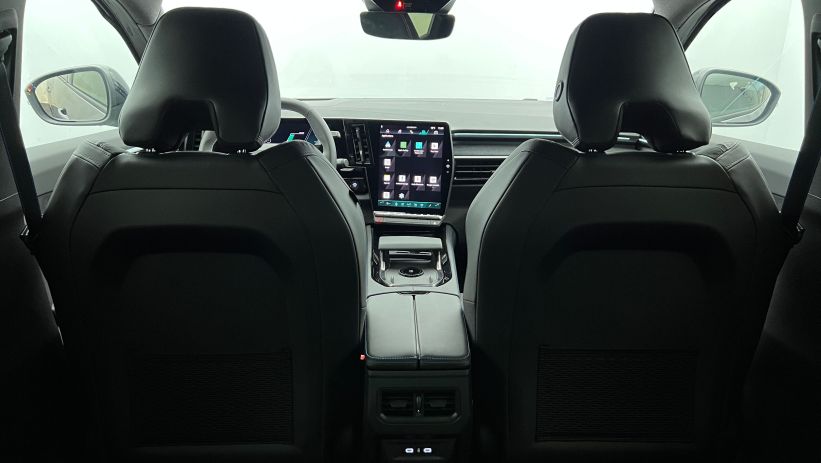Aperçu du véhicule : full hybrid E-Tech 200 ch Esprit Alpine Gris Schiste - Toit Noir Etoilé avec 4000€ d'équipements inclus