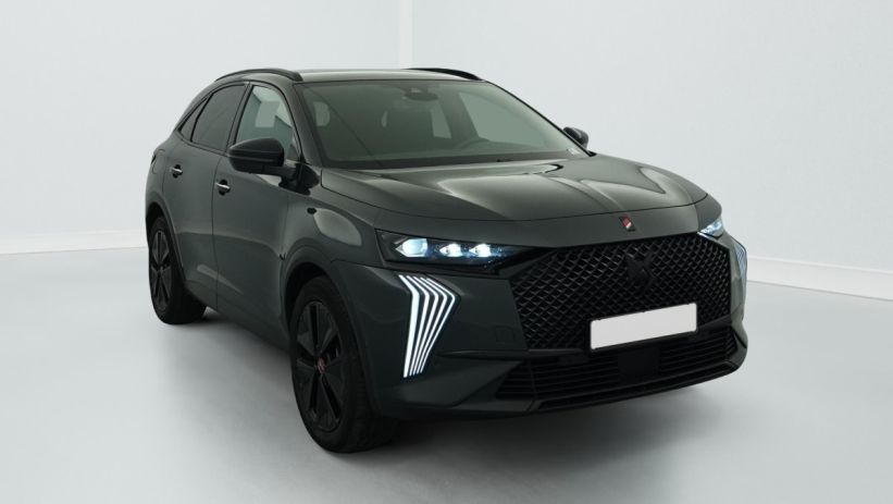 Aperçu du véhicule : Hybride Rechargeable E-Tense 300 EAT8 4x4 Performance Line +