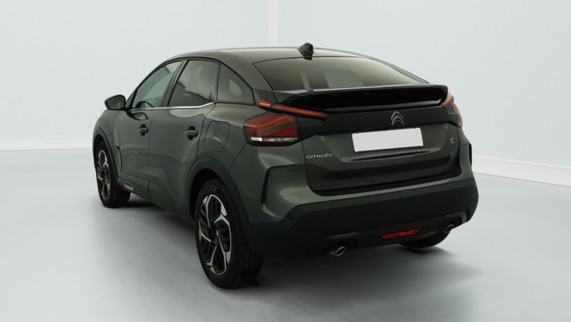 Aperçu du véhicule : PureTech 130 EAT8 Max