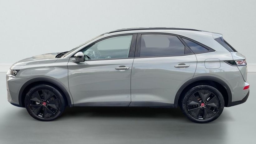 Aperçu du véhicule : Hybride Rechargeable E-Tense 300 EAT8 4x4 Performance Line +