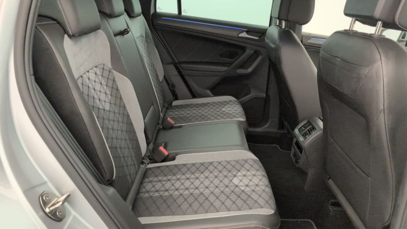 Aperçu du véhicule : 1.4 EHYBRID 245CH DSG6 R-LINE