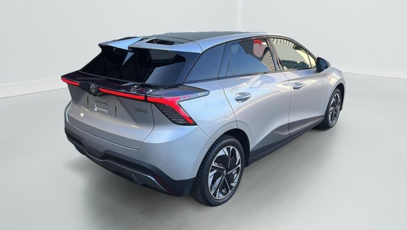 Aperçu du véhicule : ELECTRIC 64KWH - 150 KW 2WD LUXURY