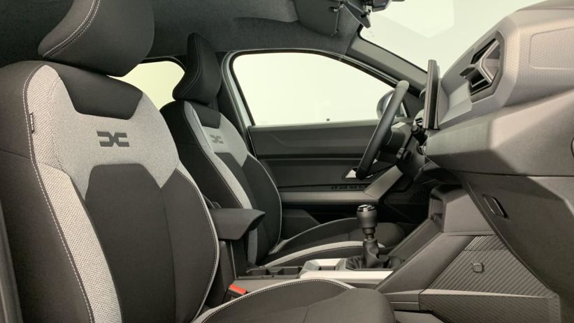 Aperçu du véhicule : Mild Hybrid 140 Journey