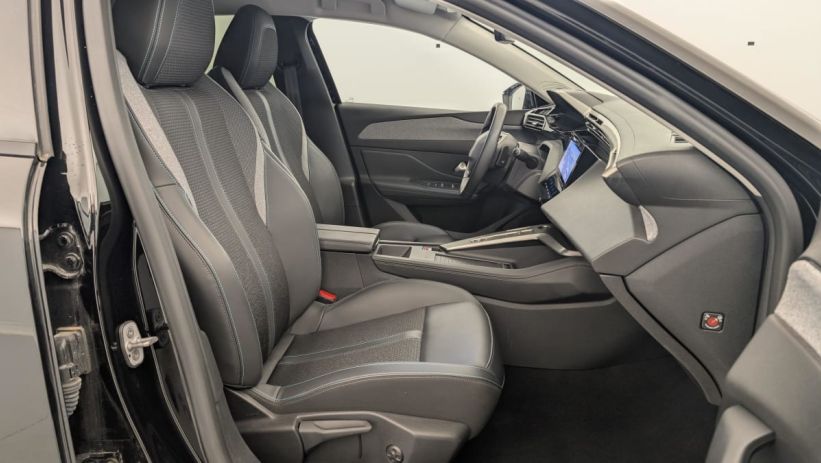 Aperçu du véhicule : PureTech 130ch S S EAT8 Allure Pack