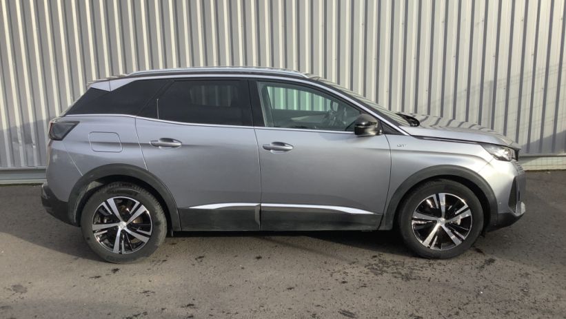 Aperçu du véhicule : 3008 Hybrid 136 e-DCS6 GT