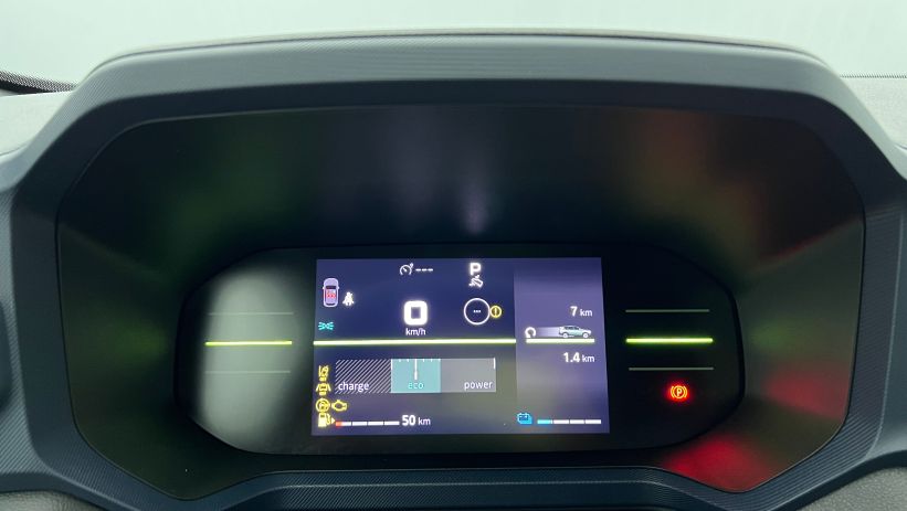 Aperçu du véhicule : Hybrid 155 Expression Gris Schiste avec 1550€ d'équipements inclus