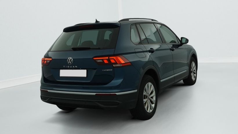 Aperçu du véhicule : 1.4 EHYBRID 245CH DSG6 LIFE