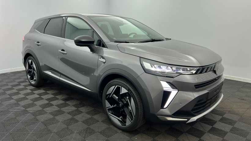 Aperçu du véhicule : E-Tech full hybrid 145 Iconic Gris Cassiopée avec 1000€ d'équipements inclus