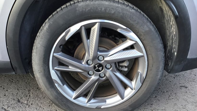 Aperçu du véhicule : DS7 CROSSBACK BlueHDi 130 EAT8 Rivoli
