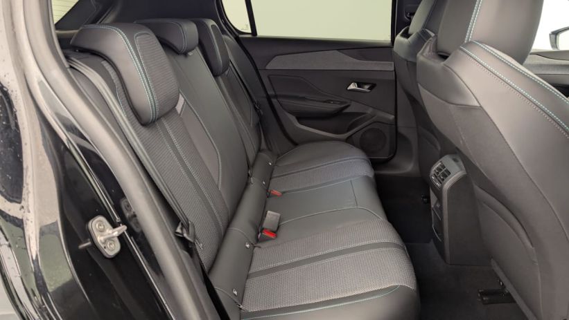 Aperçu du véhicule : Hybrid 145 e-DCS6 Allure